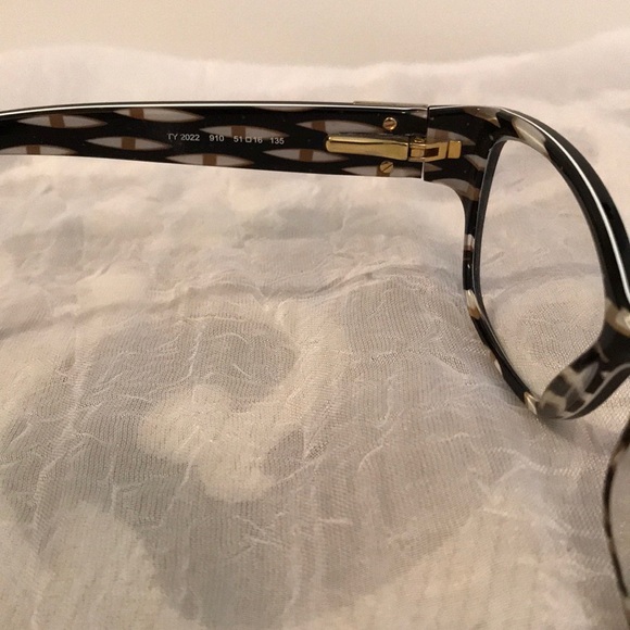 Tory Burch Glasses - Picture 4 of 4